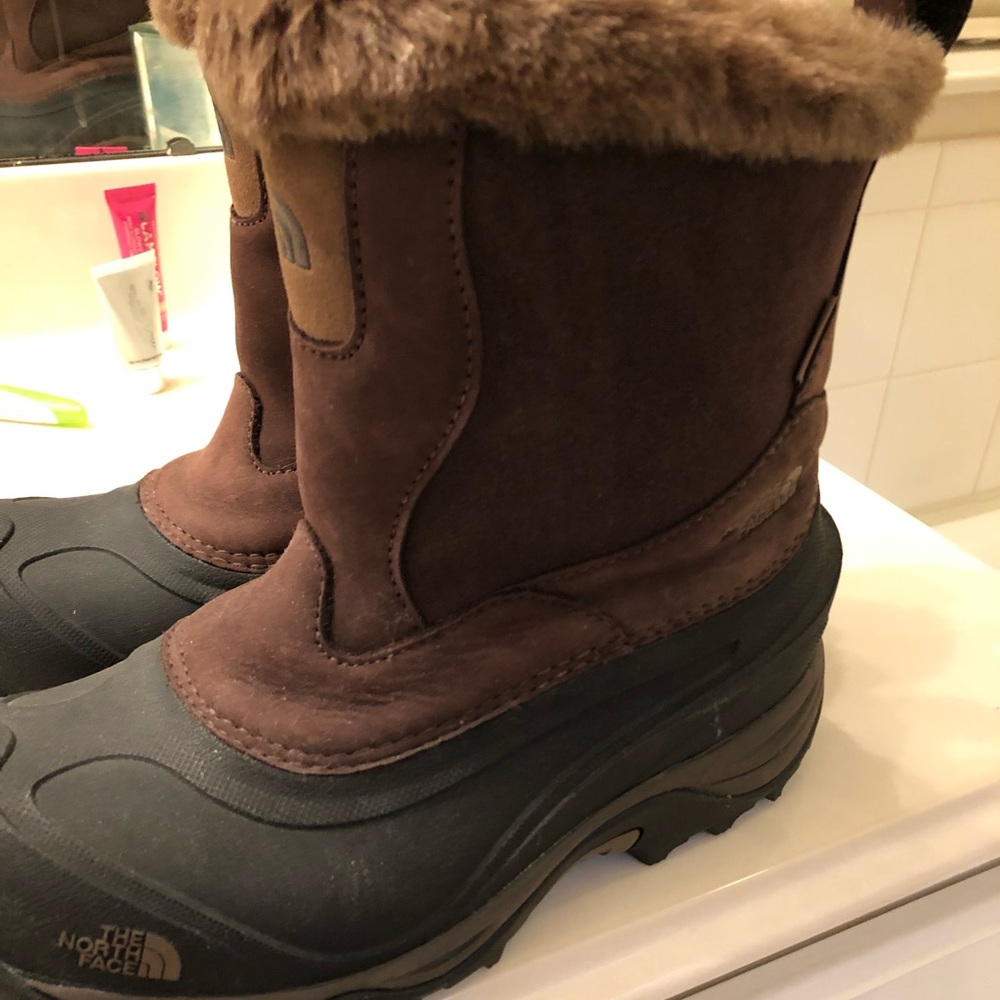 North face snow boots